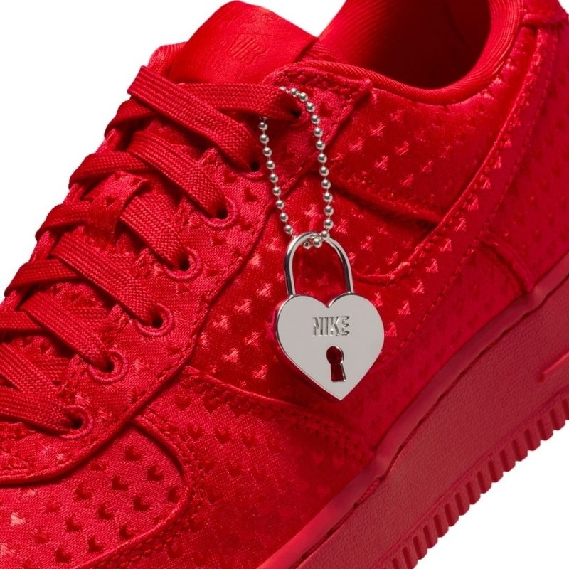 Nike Air Force 1 '07 SE“Valentine’s Day”