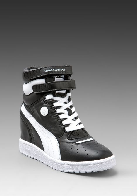 Puma by Mihara Yasuhiro_black