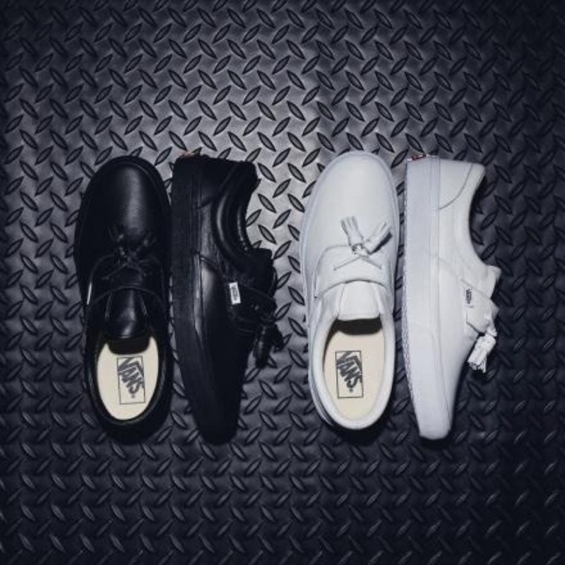 VANS ERA TASSEL DORESS DOWN