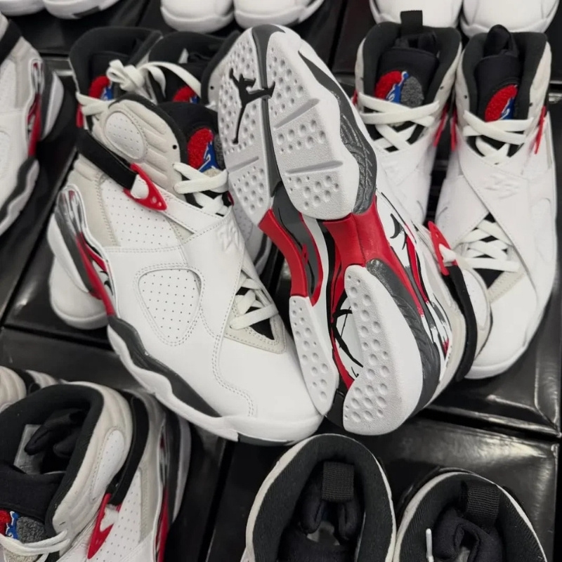 12月20日発売｜Nike Air Jordan 8 Retro “Bugs Bunny”の定価・抽選・販売店舗情報