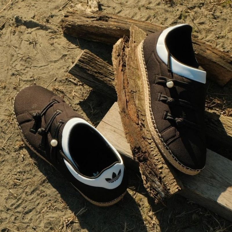 1月31日発売｜CLOT x adidas Qi Flowの定価・抽選・販売店舗情報