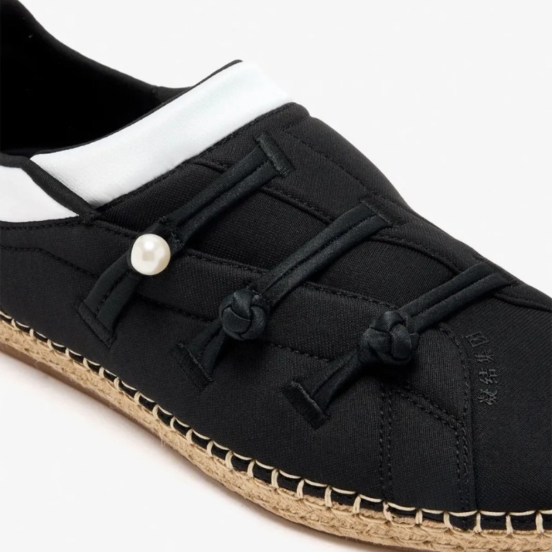 CLOT x adidas Qi Flow