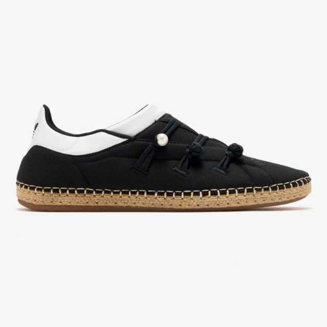 CLOT x adidas Qi Flow