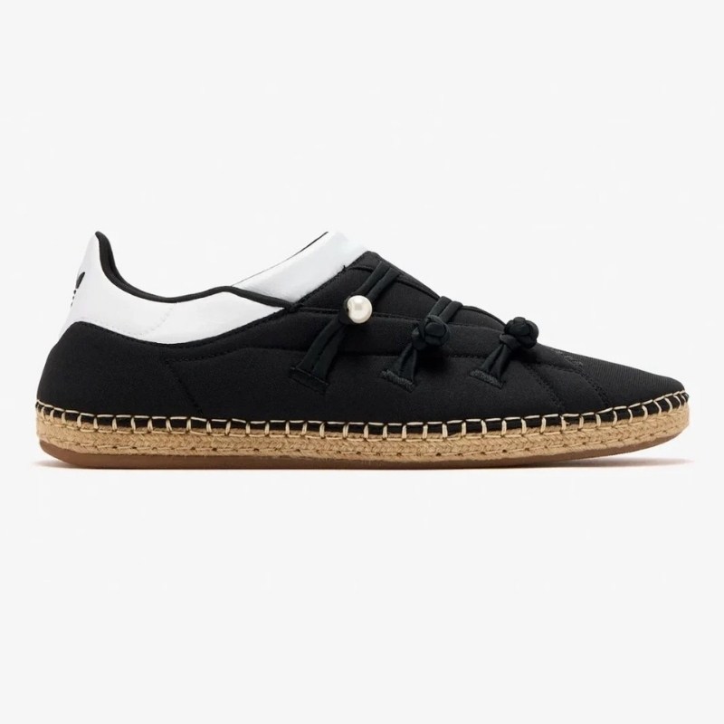 2026年発売｜CLOT x adidas Qi Flowの定価・抽選・販売店舗情報