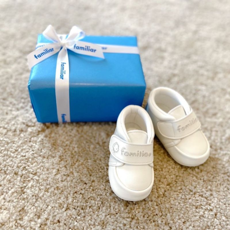 世代を超えて受け継ぐ喜びを！ファミリア（Familiar）のファーストシューズ