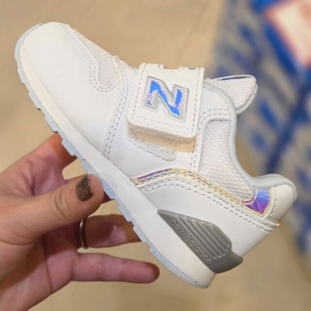 ニューバランスのファーストシューズ実物レビュー