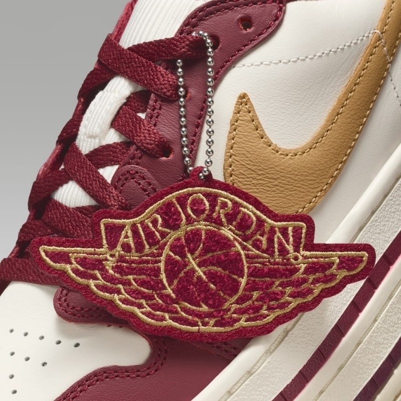 Wmns Air Jordan 1 Triple Stack