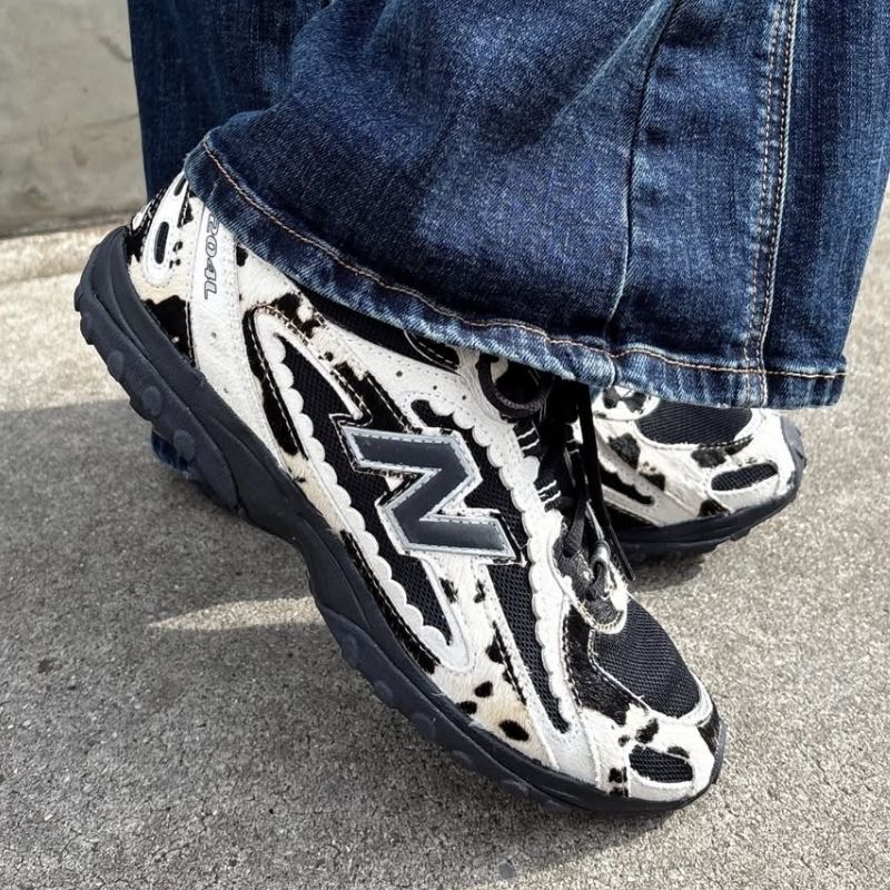 new-balance-u204l-atmos-pink-cow-girl