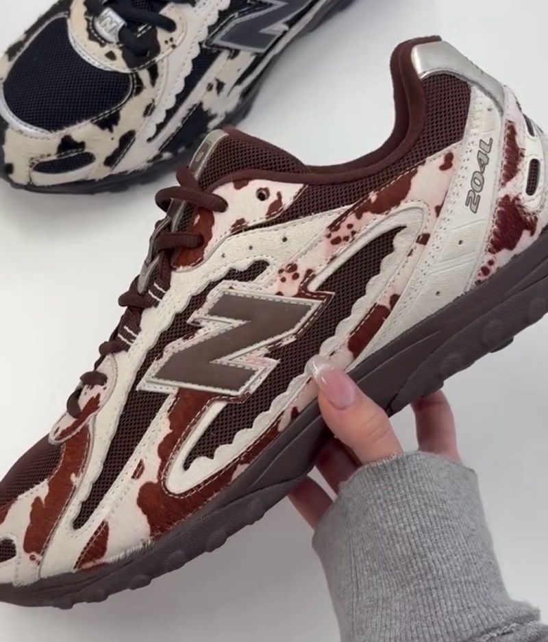 new-balance-u204l-atmos-pink-cow-girl
