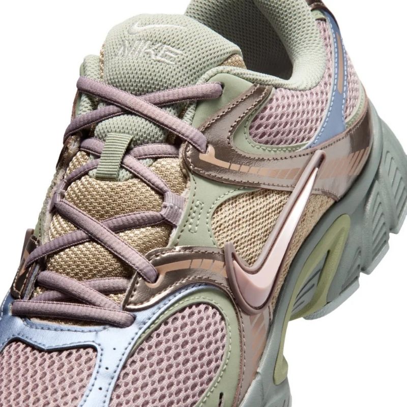 A Ma Maniére x Nike V5 RNR