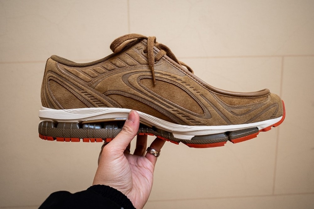 Comme des Garçons HOMME x New Balance U1890A