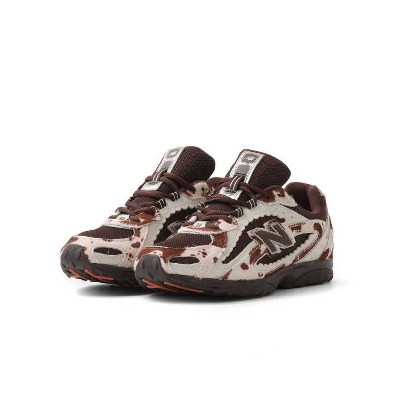 3月13日発売｜「atmos pink」別注モデルの「New Balance」”U204L”がアニマル柄で登場