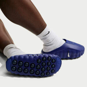 Nike Mind 001