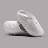 Nike Mind 001