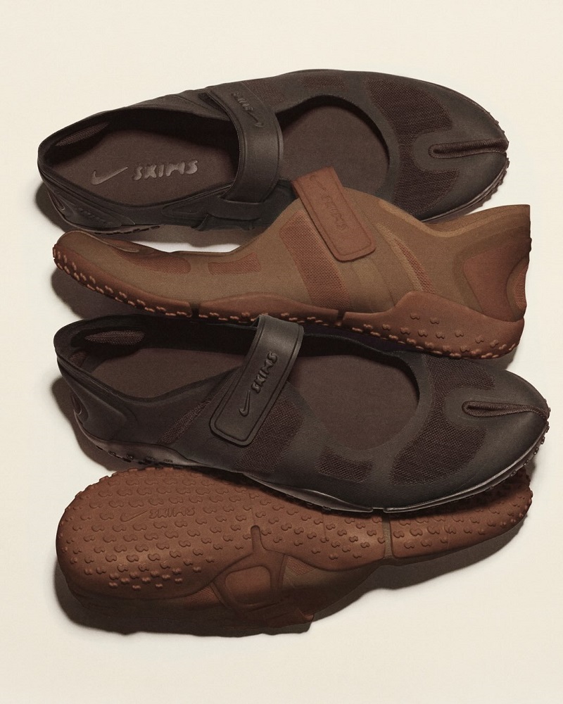 NikeSKIMS Air Rift "Mesh ＆ Satin"