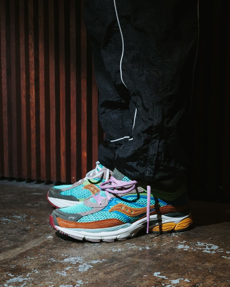 Politics x Saucony ProGrid Omni 9 "Sportsman's Paradise"