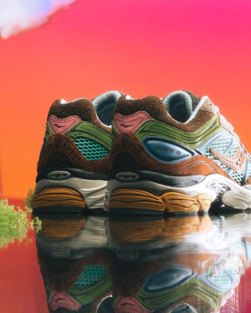 Politics x Saucony ProGrid Omni 9 "Sportsman's Paradise"