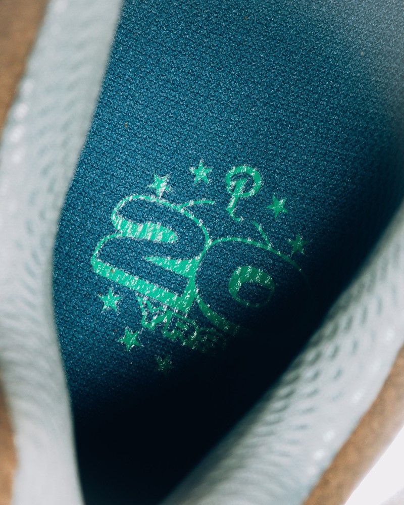 Politics x Saucony ProGrid Omni 9 "Sportsman's Paradise"