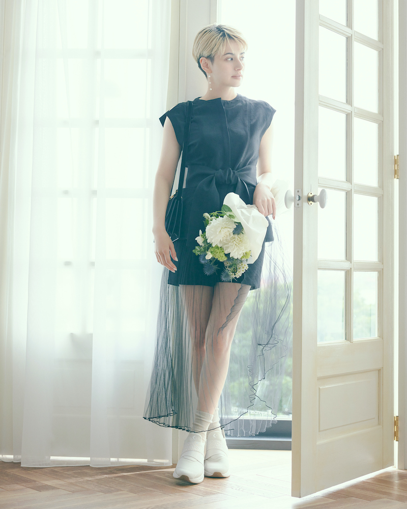 発売中｜CONVERSEのハンズフリーシューズ「CAVESTAR SLIT SLIDE」に2026春夏モデルが登場