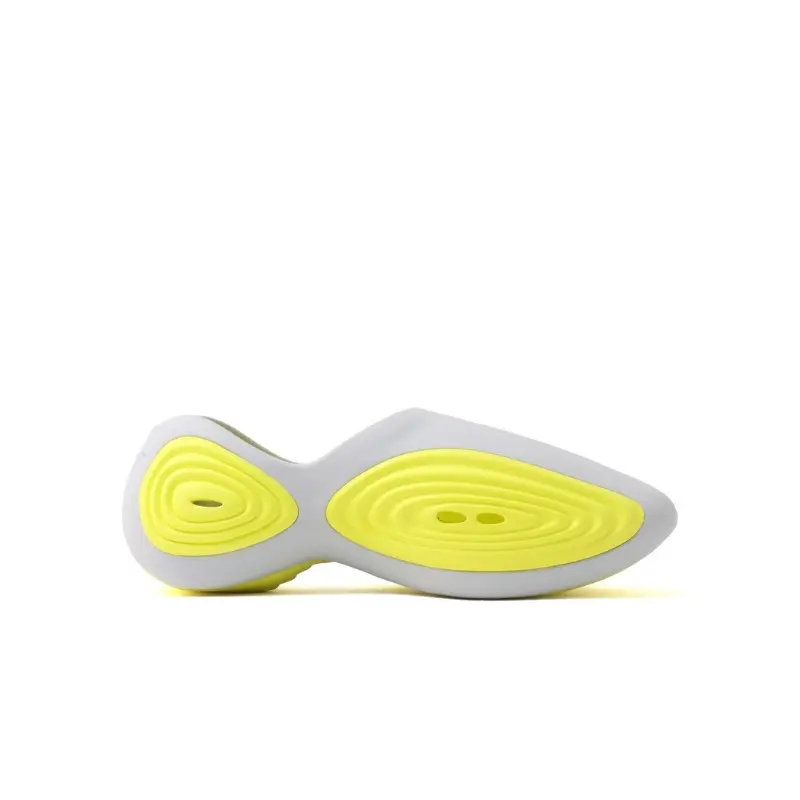 3月19日発売｜「atmos」限定カラーの『Crocs Ripple』を発売