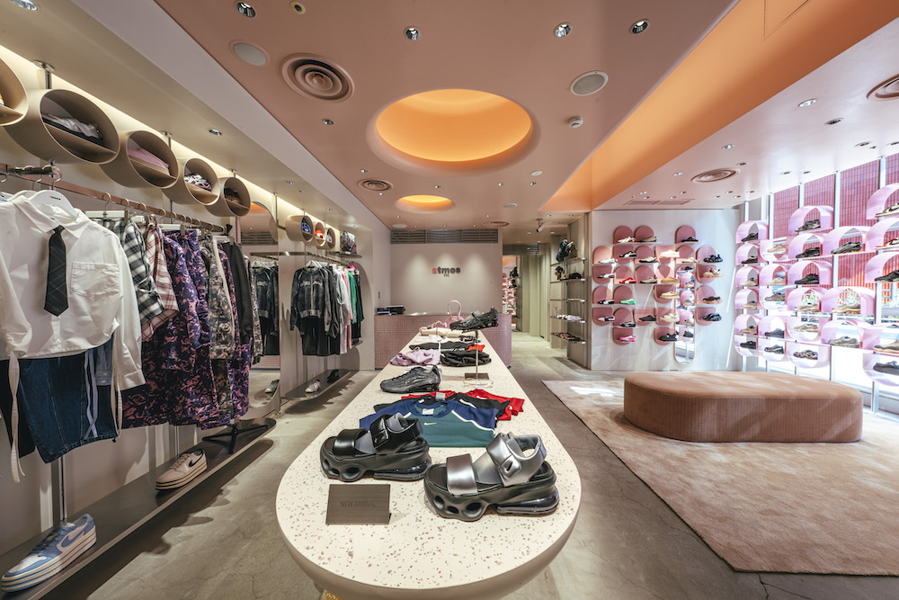 3月18日オープン｜atmos pinkが大阪・梅田エストに新店舗をオープン