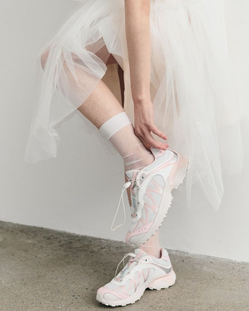 BEAKER x Salomon XT-Whisper