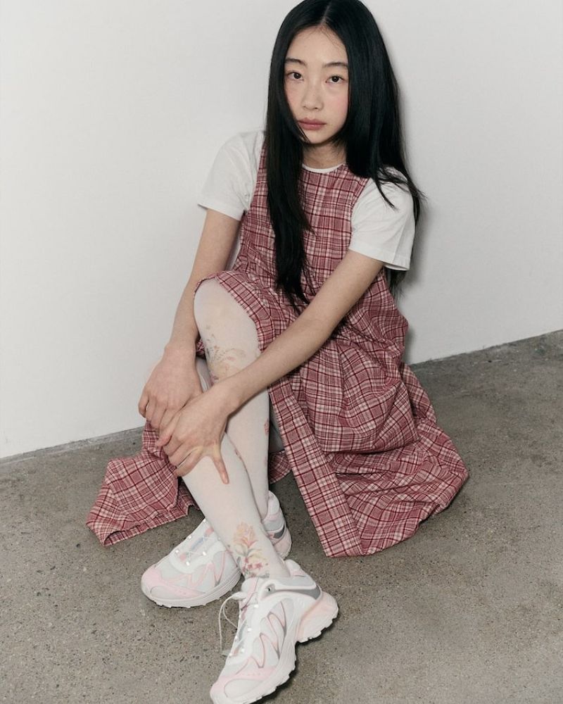 BEAKER x Salomon XT-Whisper