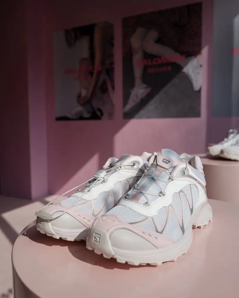 BEAKER x Salomon XT-Whisper