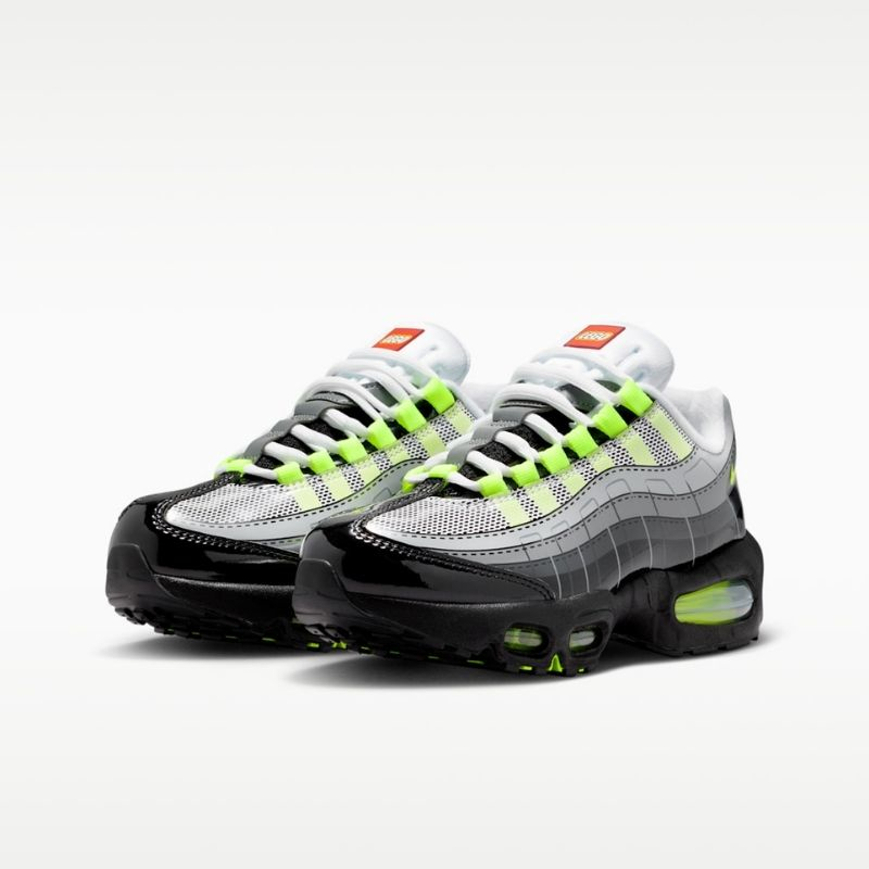 Nike Air Max 95 x LEGO®コレクション