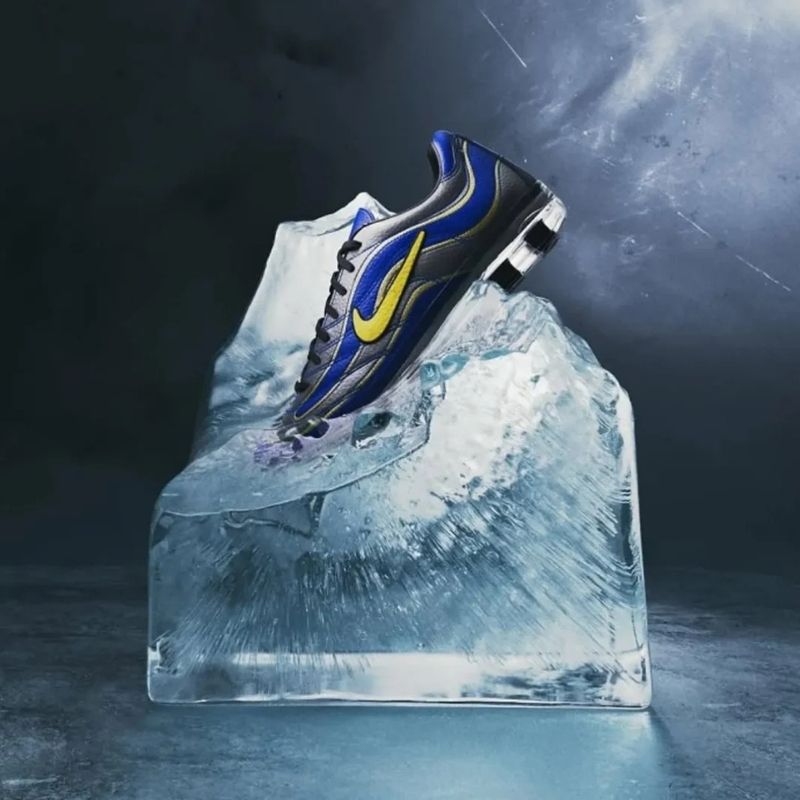  NIKE CRYOSHOT