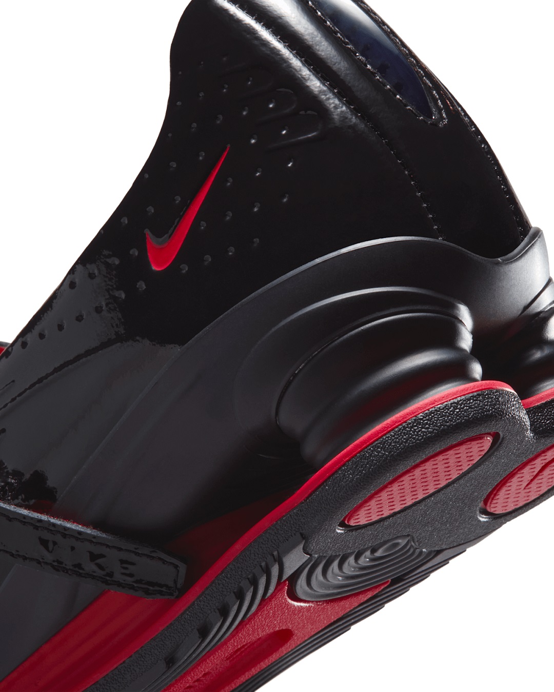 LABELHOOD x Nike Shox Z Calistra