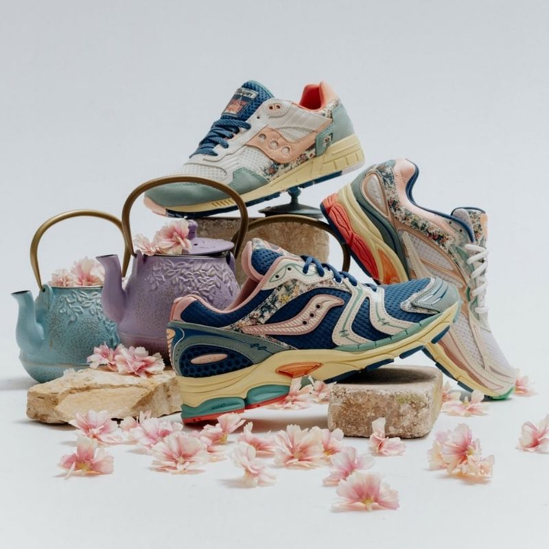 4月17日発売｜SAUCONY 