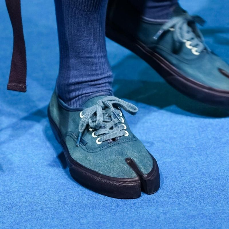 FDMTL x OTW by VANS AUTHENTIC TABI TOE