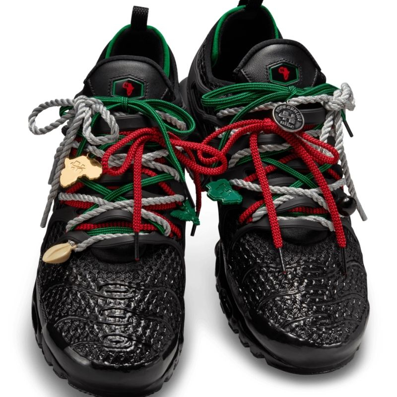 Homecoming x Nike Air Max Plus