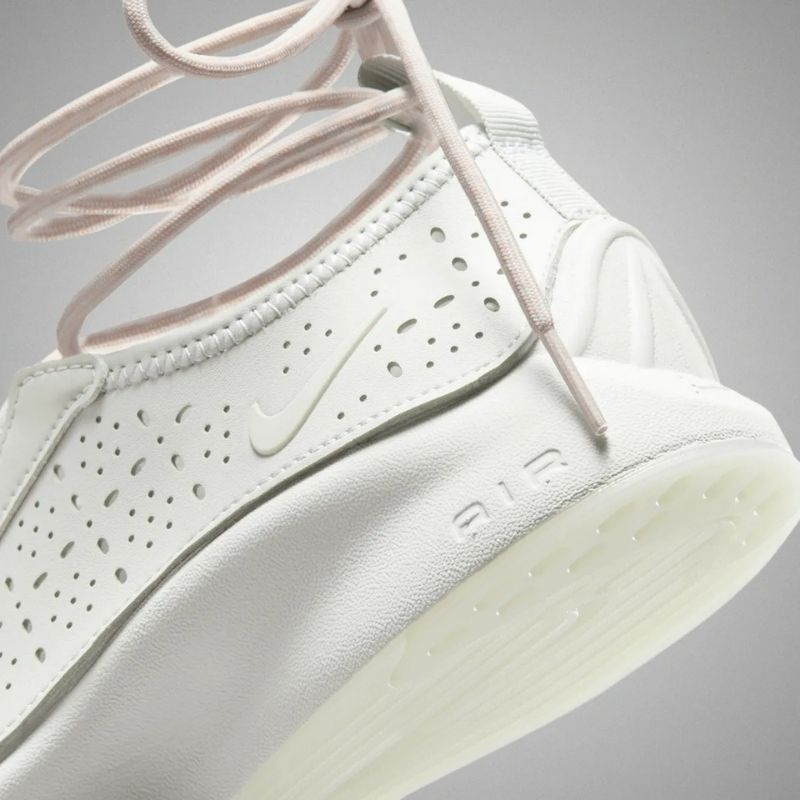 Nike Wmns Air Superfly 