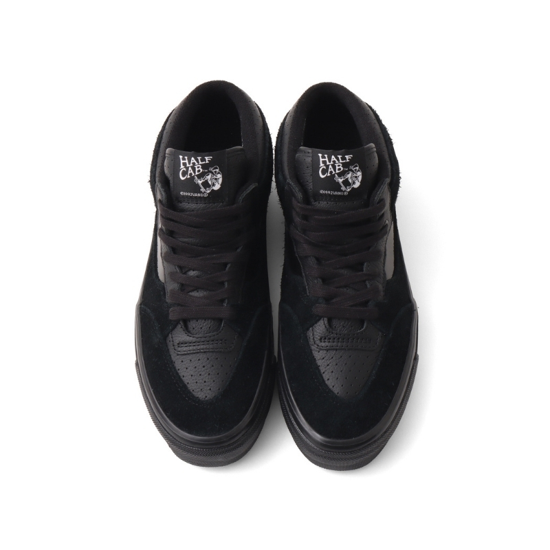 4月29日発売｜「VANS」の名作シューズ”HALF CAB”がTOKYOのカルチャーをまとったスペシャルモデルとして登場