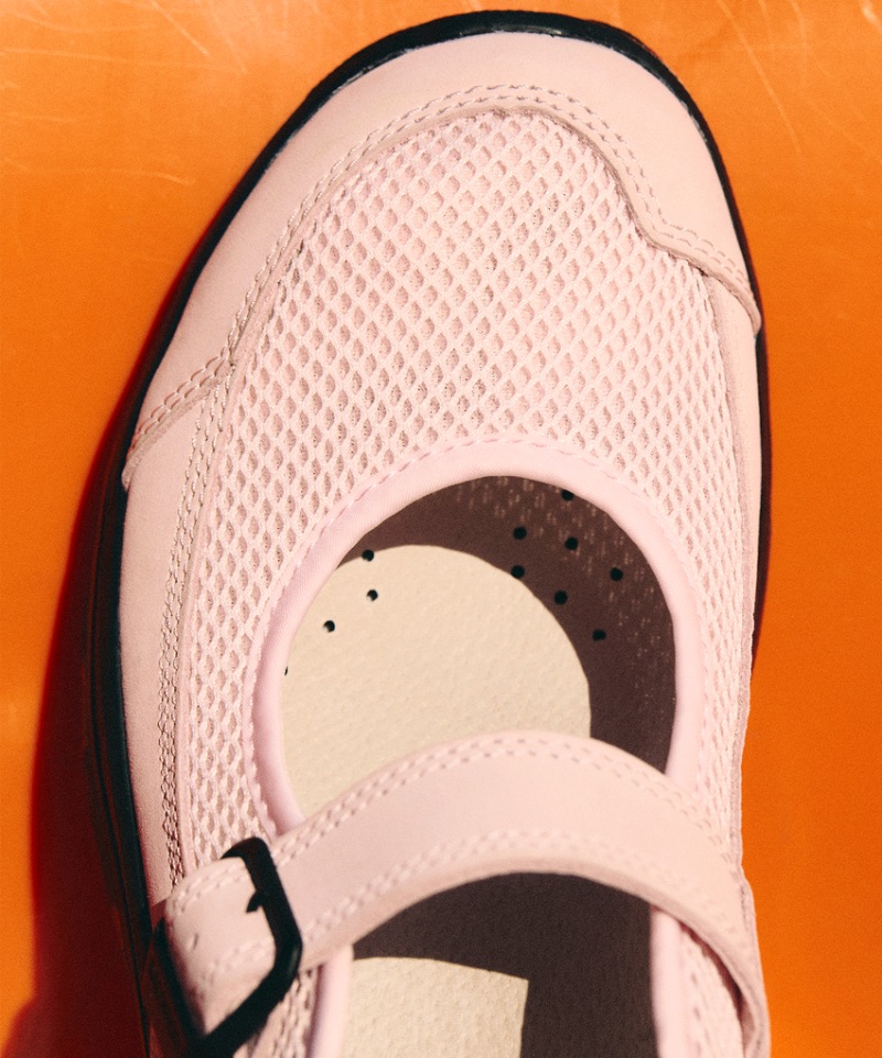 Salomon "PINK CAPSULE"