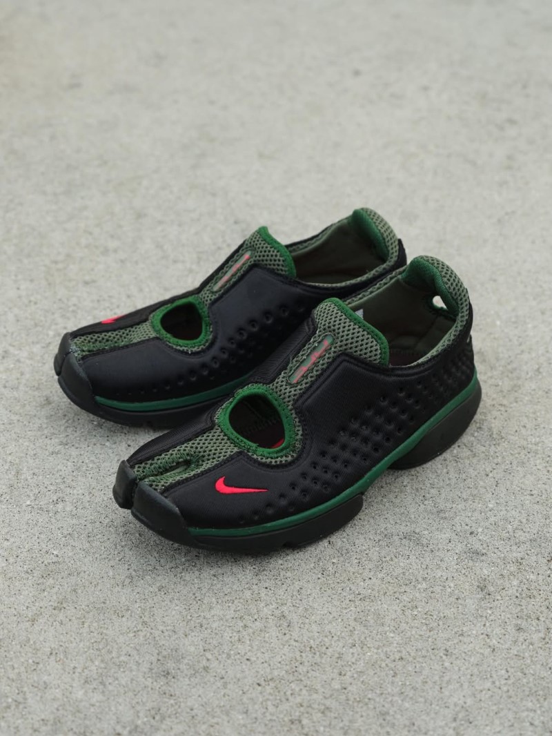 W NIKE RIFT 2