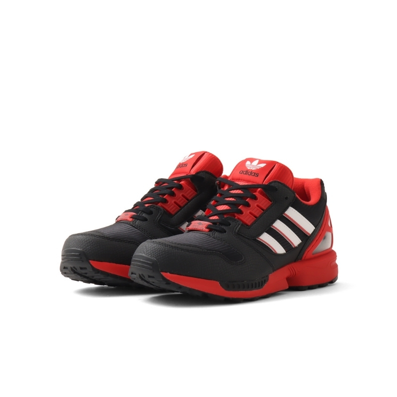「atmos」と「adidas Originals」の名作別注シリーズ”ZX 8000 G-SNK”の12作目"Predator"が登場