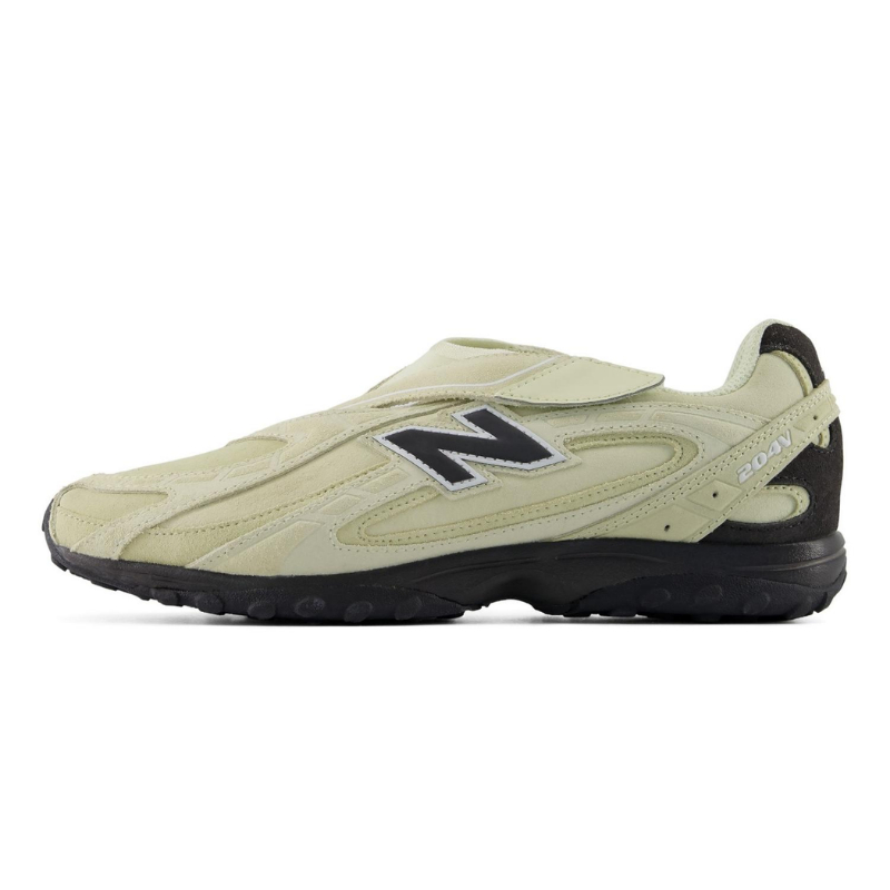 New Balance 204V