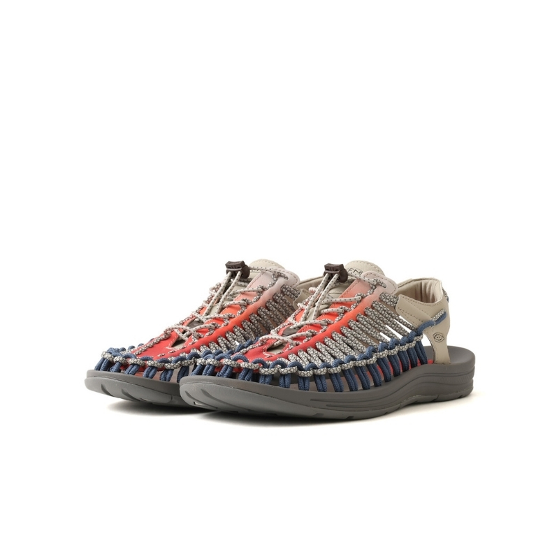 7月10日発売｜「atmos」が「KEEN」を代表するモデル『UNEEK』の別注デザイン”Akafuji“を発売