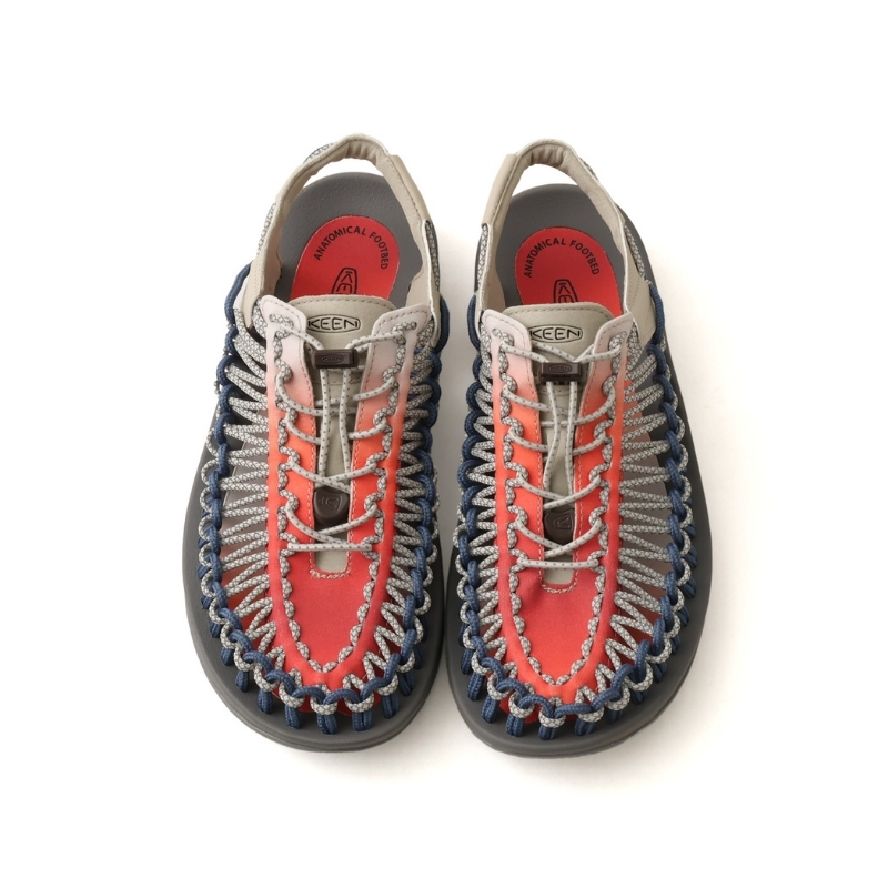 7月10日発売｜「atmos」が「KEEN」を代表するモデル『UNEEK』の別注デザイン”Akafuji“を発売