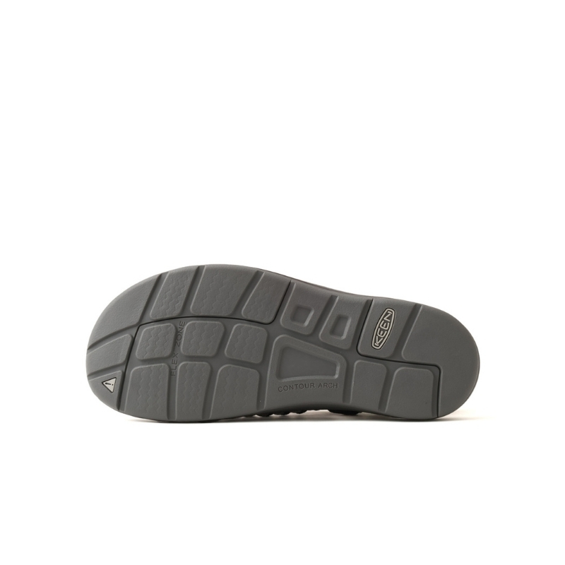 7月10日発売｜「atmos」が「KEEN」を代表するモデル『UNEEK』の別注デザイン”Akafuji“を発売