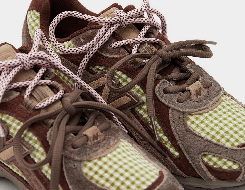 Size? × New Balance 204L