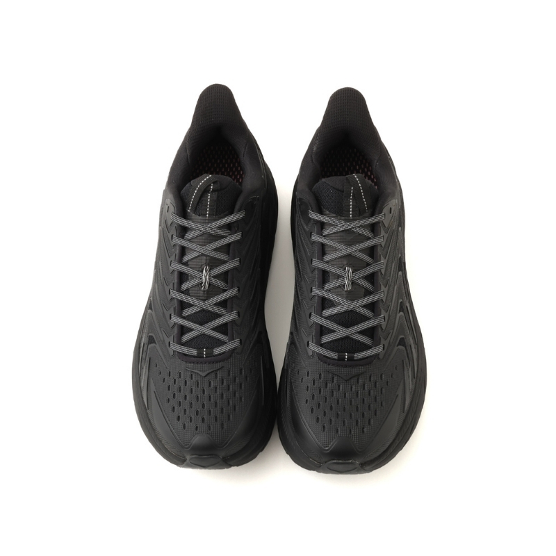 atmosよりHOKAの新モデルClifton UTL を発売 /大阪・三角公園とatmos 心斎橋店にて”The Jointz”のショットライブも開催