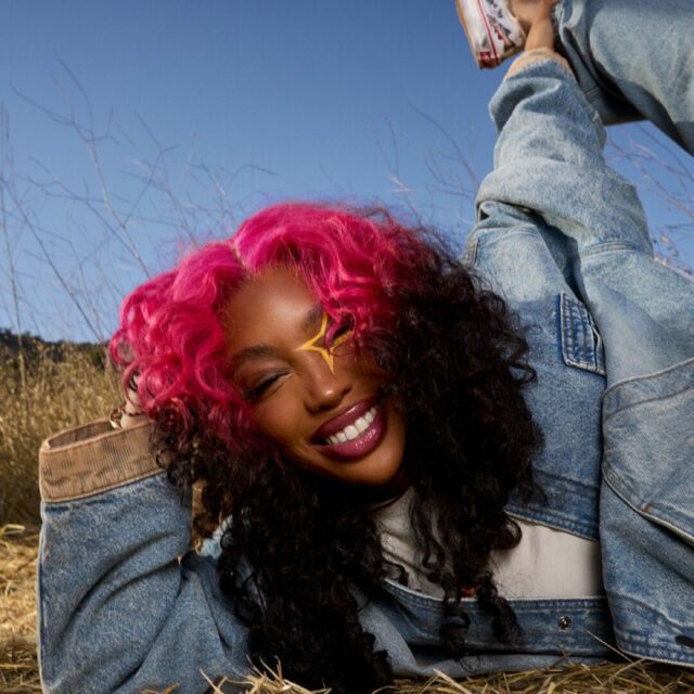 Vans x SZA 「VANSZA」自然とSZAの感性から生まれたコラボレーションコレクション第1弾