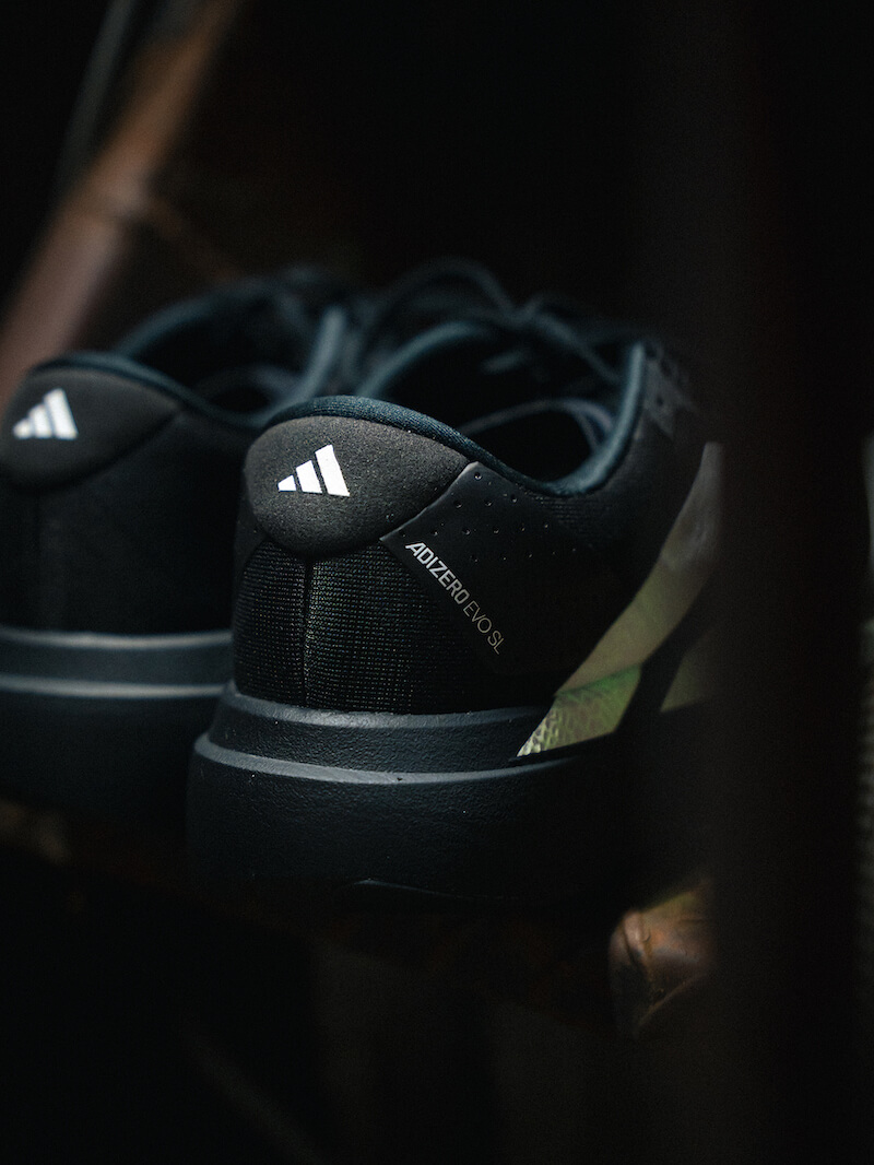 10月16日発売｜adidas Originals『ADIZERO EVO SL G-SNK』atmos別注デザインが発売