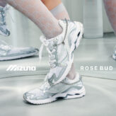 9月25日発売｜MIZUNO「WAVE RIDER10」のエクスクルーシブモデル "JEWELS PACK" がROSE BUDにて限定発売
