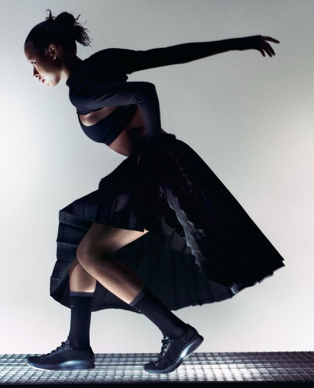 その審美眼とハイエンドな世界観でファンを魅了してきた【DOVER STREET MARKET】とNikeのコラボがスタンバイ！

2000年代初頭に登場した名作「AIR SUPERFLY」が現代のモードな一足へとアップデートされた珠玉のデザインは必見です✨

詳しくはSNKRGIRLのWEB記事でもご紹介！

気になる人はフォロー＆この投稿を保存▶︎ @snkrgirl.jp 
WEB記事へはプロフィール内URLをクリックしてみてください。

=======================================
日本初で唯一“女性による” スニーカー専門メディア
The First & Only Sneaker Media for Women in Japan

【SNKRGIRL｜スニーカーガール】
@snkrgirl.jp 
#LoveMyselfandSneakers
=======================================
📷 @doverstreetmarketginza